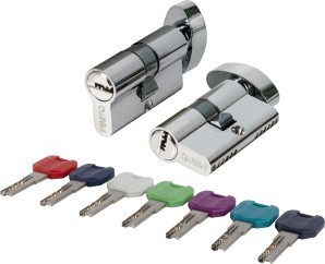 Цилиндровый Punto (Пунто) механизм MaxPro7002Knob52mm(21+10+21) SSC сатин.хром 7key с вертушкой